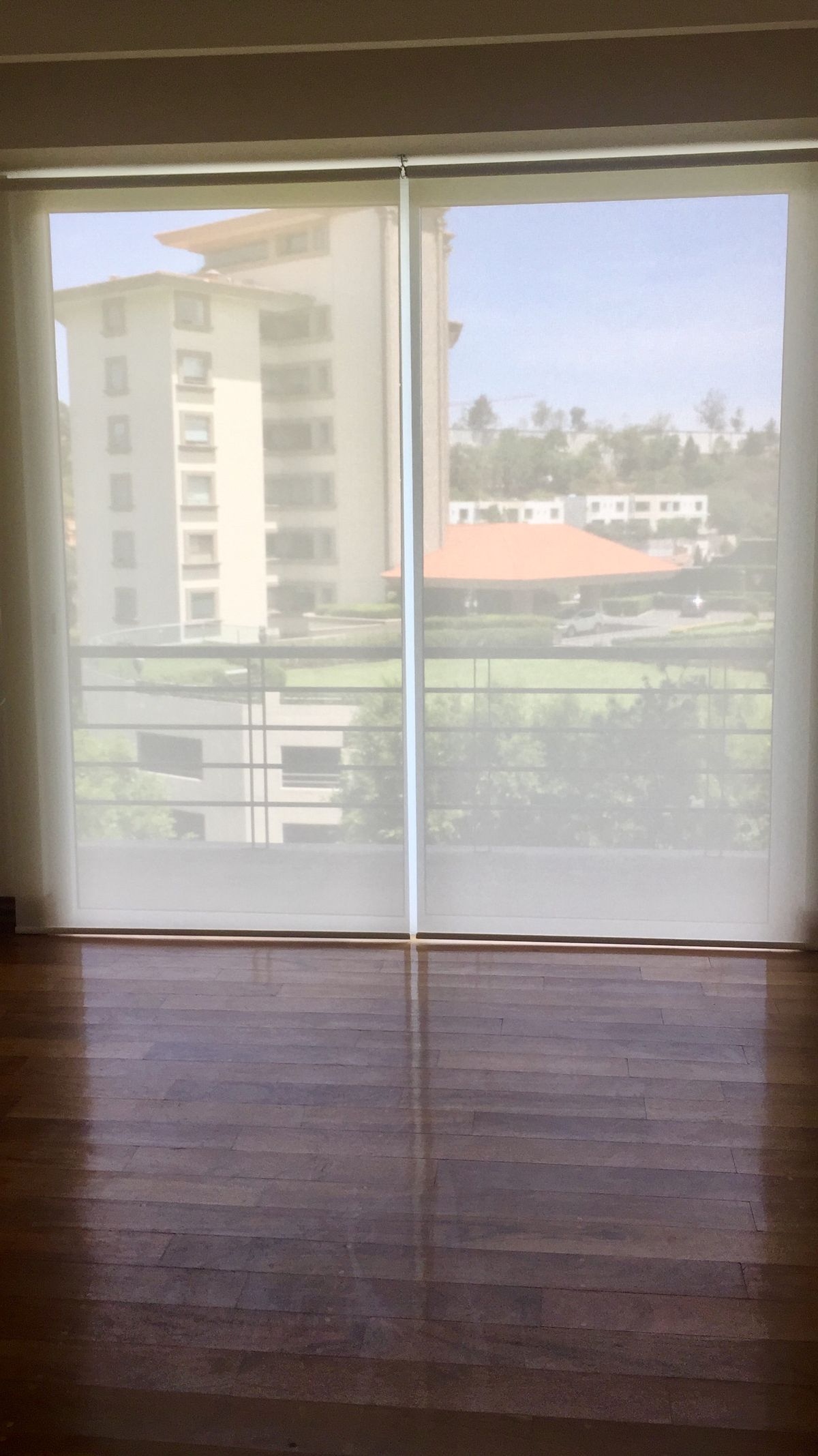 Roller Blinds (Premium Sunscreen Series) - Image 2